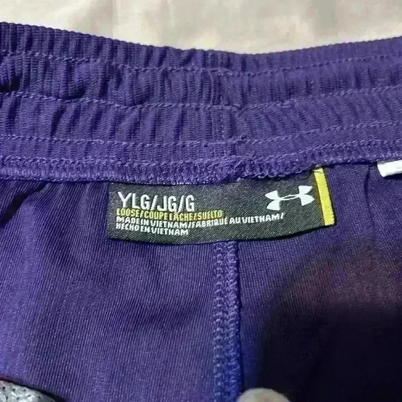 University of Northern Iowa shorts - Picture 5 of 5